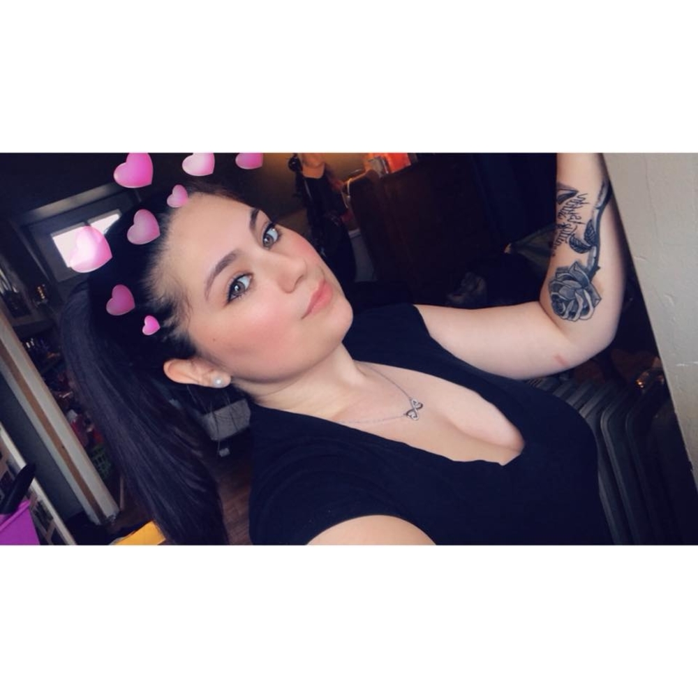 Meet your Posher, Destinie